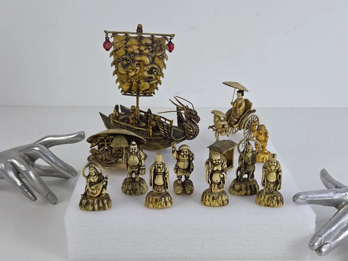 Lote 11 Figuras Japonesas Fortuna Resina Simil Marfil Dioses Beige