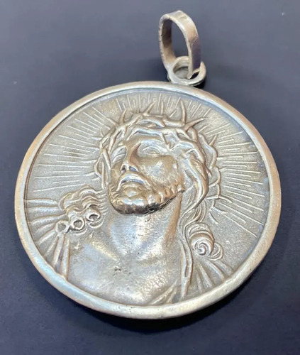 Medalla Cristo En Plata Sellada Grande 17,25 G Plateado