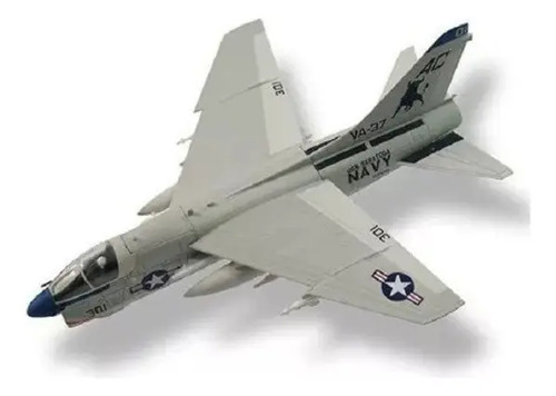 Aviones De Combate Salvat N° 40 A-7e Corsair Ii Eeuu Blanco