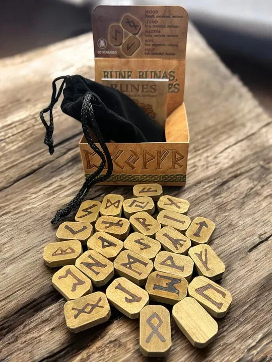 Runas De Madera Kit Esotérico Para Adivinación Y Meditación